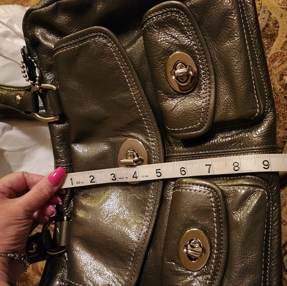 Coach Silver Patent Legacy Peyton - Picture 7 of 9